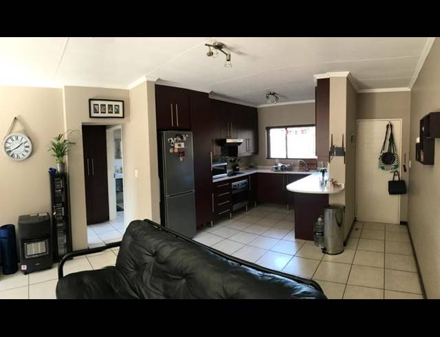 1 BEDROOM PROPERTY TO RENT IN SOLHEIM